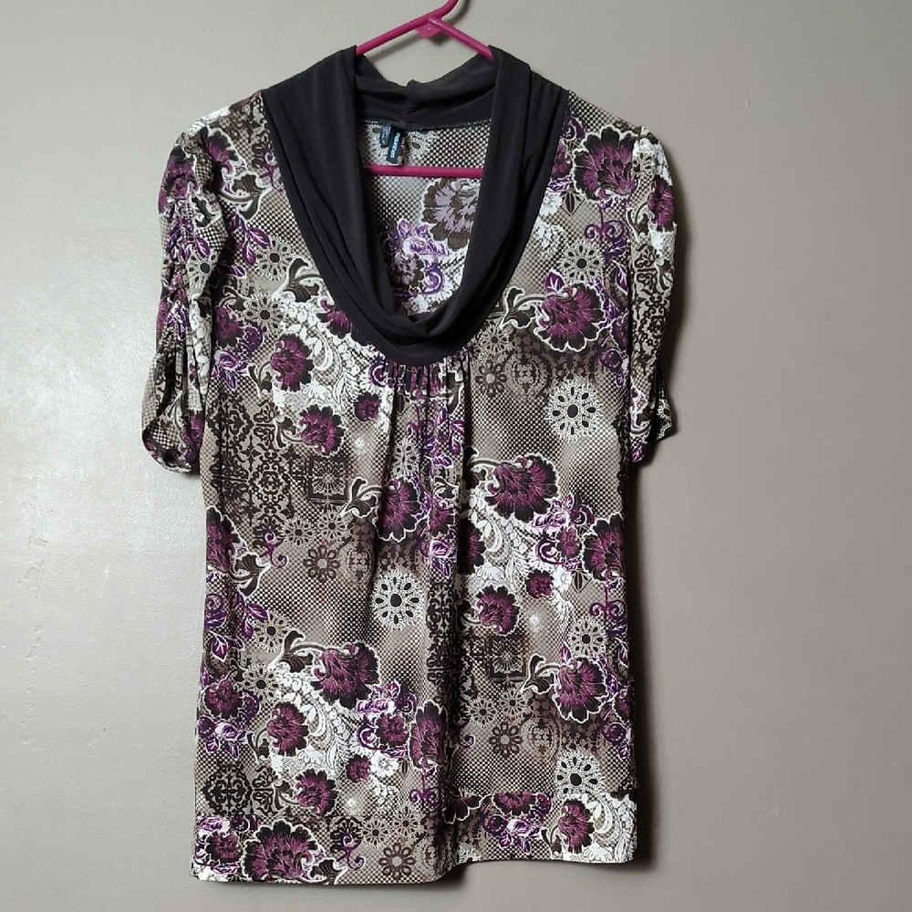 Maurices Brown W Purple Flowered Scoop Neck Blouse Size L